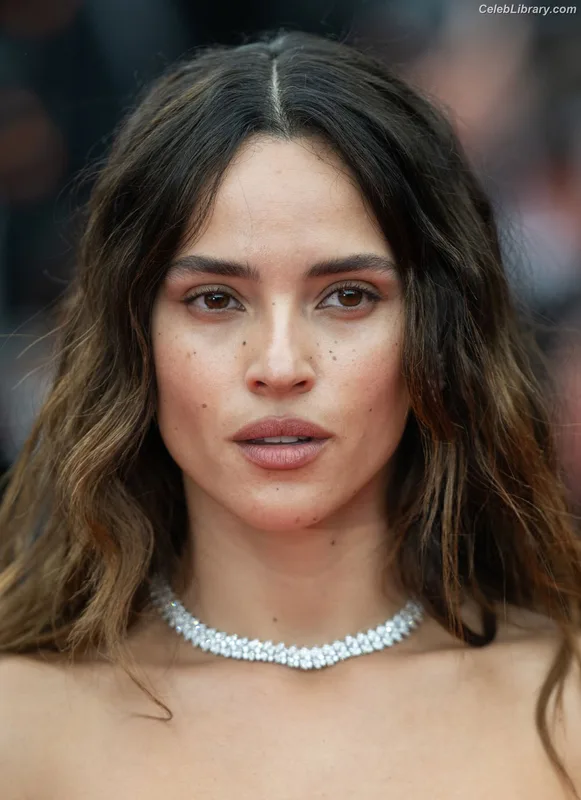 Adria Arjona photo 2 of 668