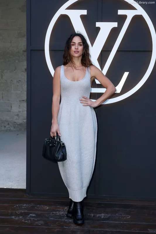 Adria Arjona photo 6 of 668