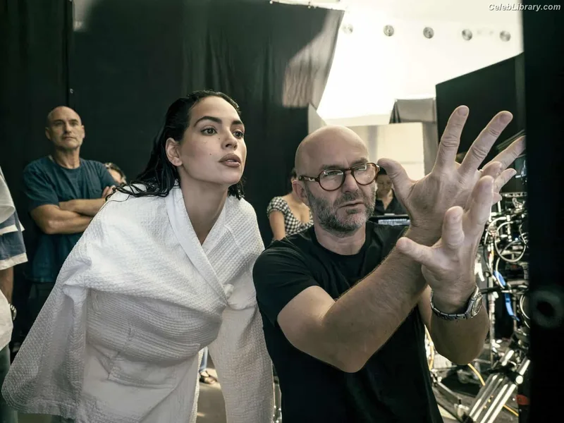 Adria Arjona photo 16 of 668