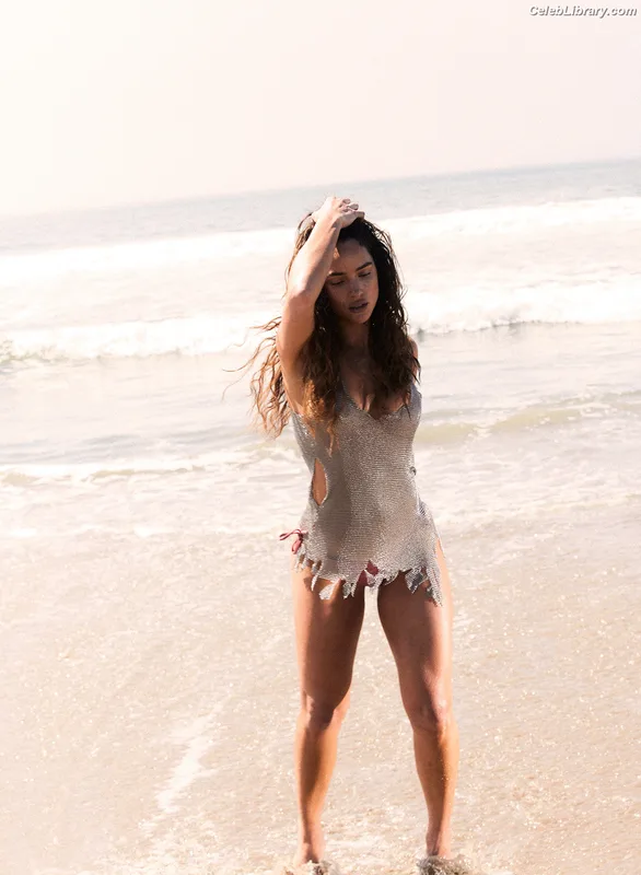 Adria Arjona photo 5 of 668