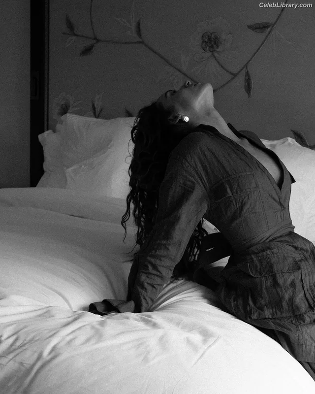 Adria Arjona photo 14 of 668