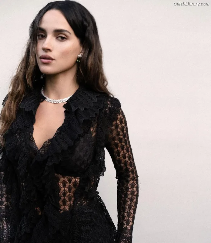 Adria Arjona photo 9 of 668
