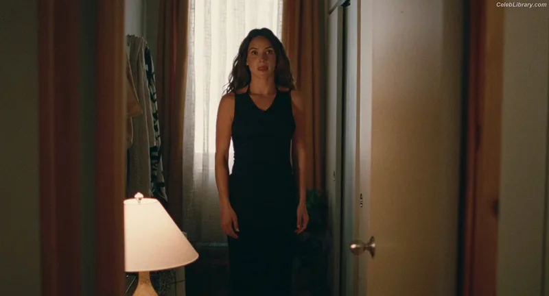 Adria Arjona photo 8 of 668