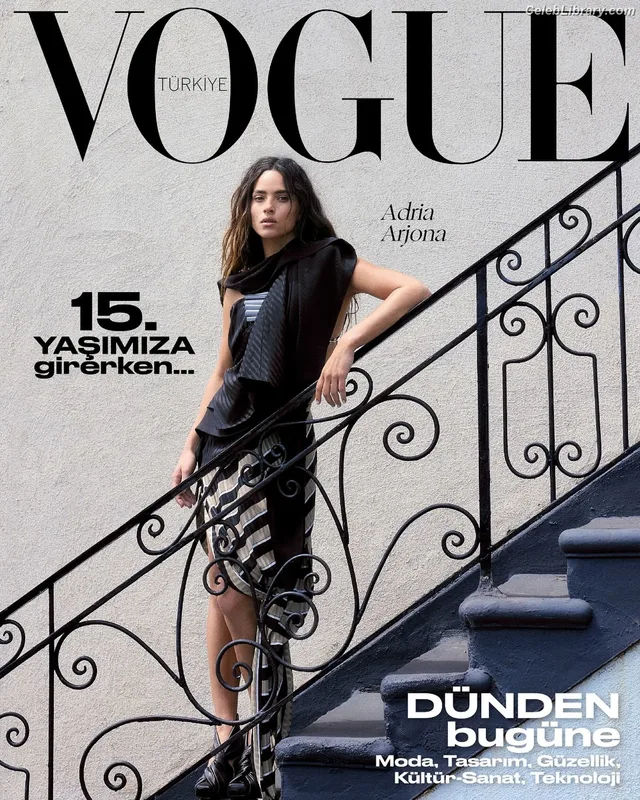 Adria Arjona photo 18 of 668