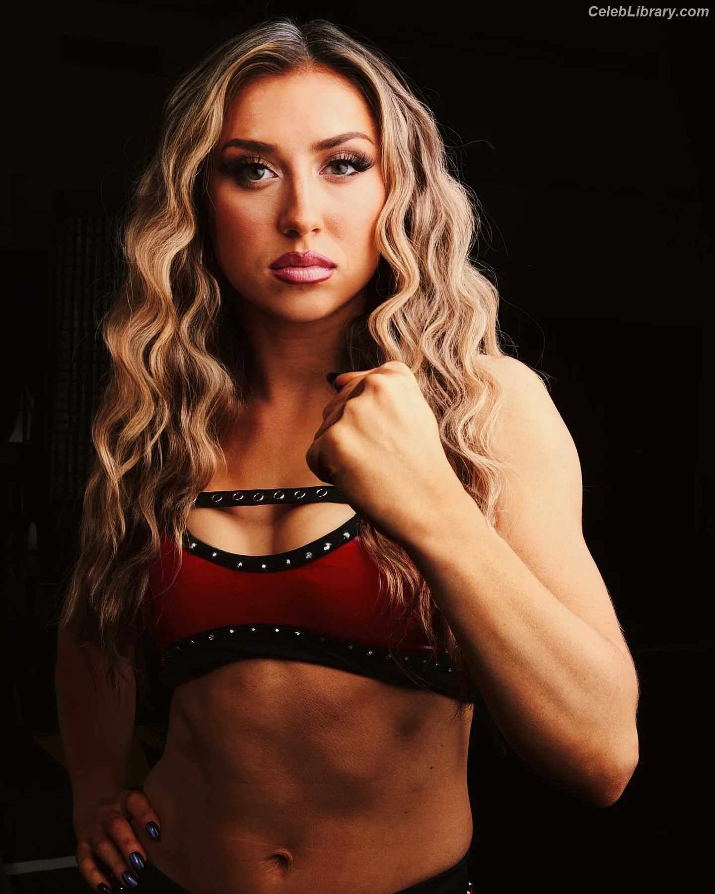 Adriana Rizzo photo 16 of 300