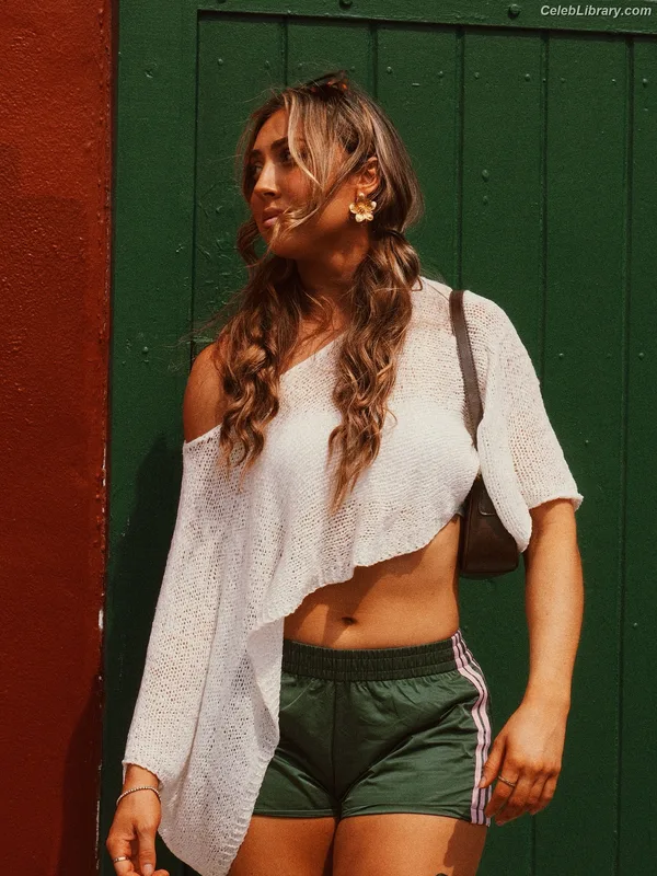 Adriana Rizzo photo 14 of 301