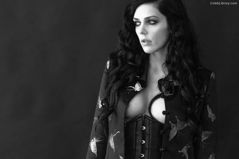 Adrianne Marie Curry photo 17 of 226