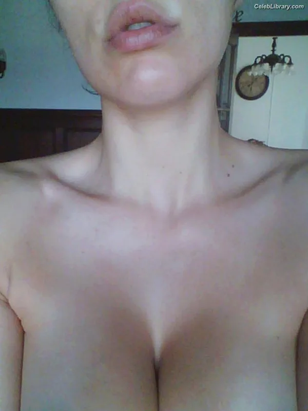 Adrianne Marie Curry photo 7 of 226