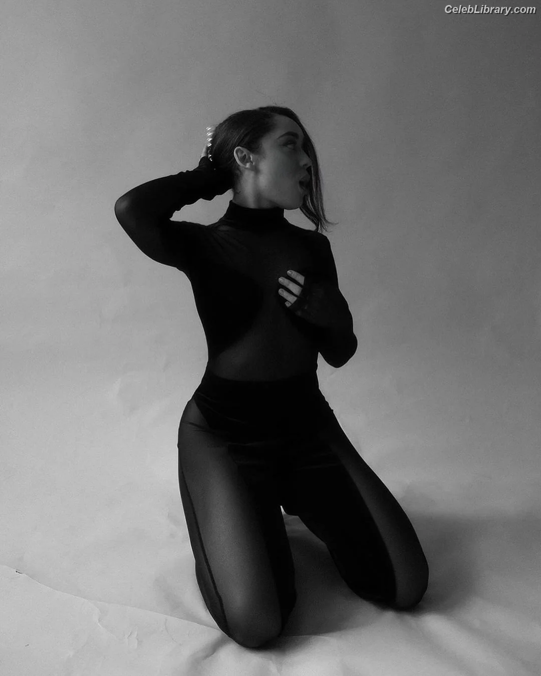 Adrienne Bailon photo 3 of 157