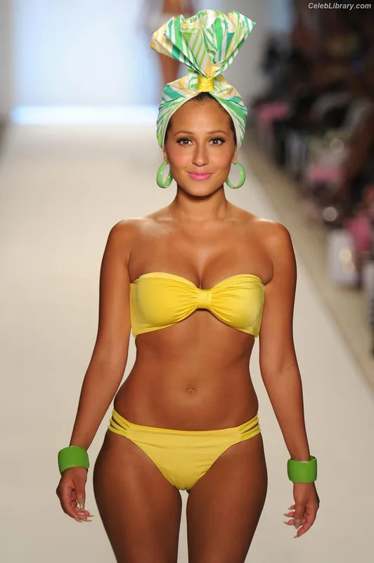 Adrienne Bailon photo 3 of 158