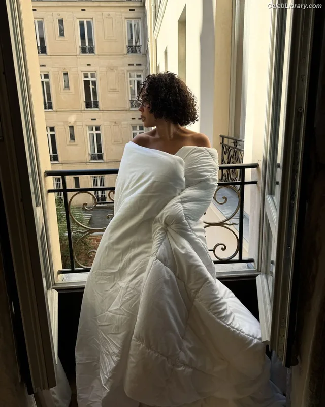 Adrienne Bailon photo 10 of 158