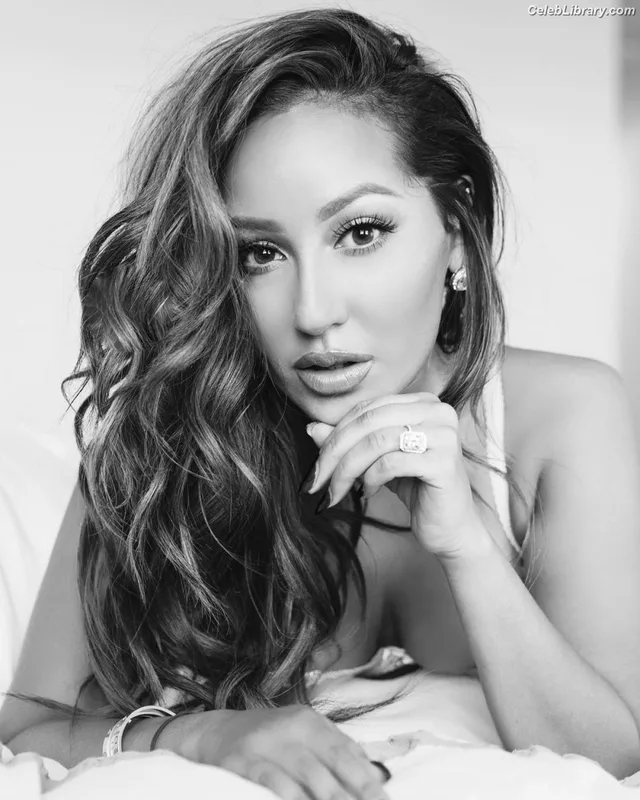 Adrienne Bailon photo 5 of 158