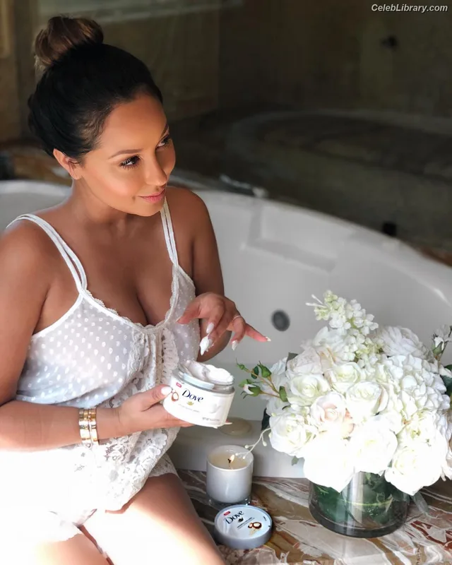 Adrienne Bailon photo 9 of 158