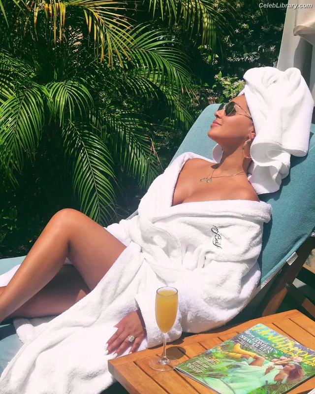 Adrienne Bailon photo 12 of 158