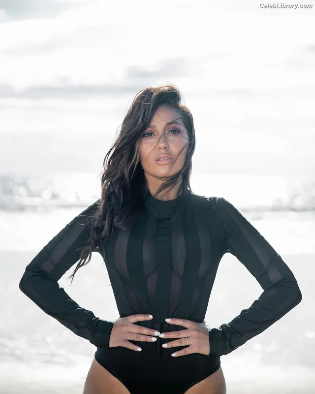 Adrienne Bailon photo 22 of 158
