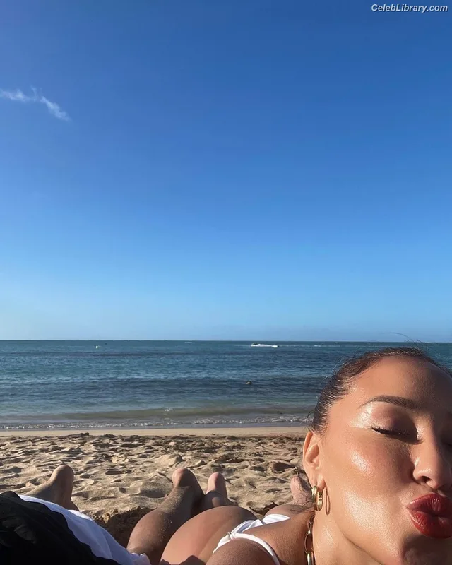 Adrienne Bailon photo 10 of 158