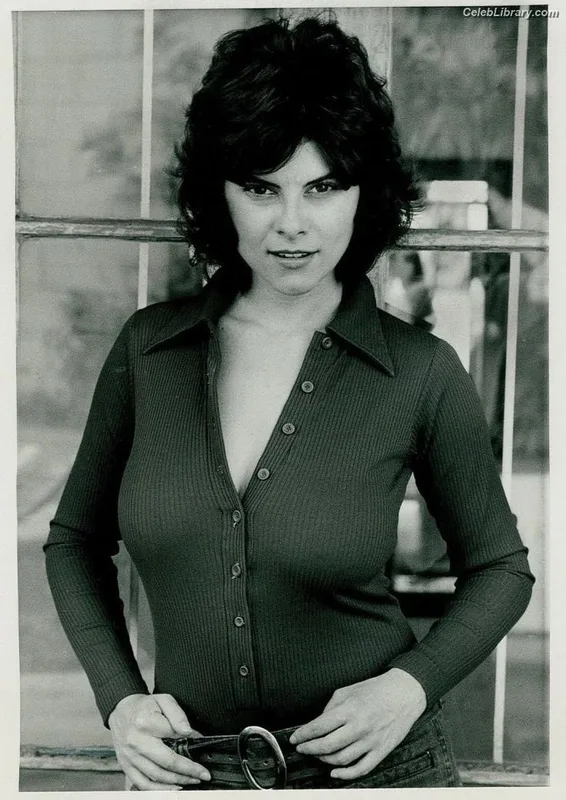 Adrienne Barbeau photo 4 of 19