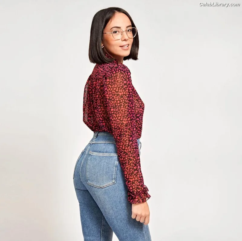 Agathe Auproux photo 8 of 458