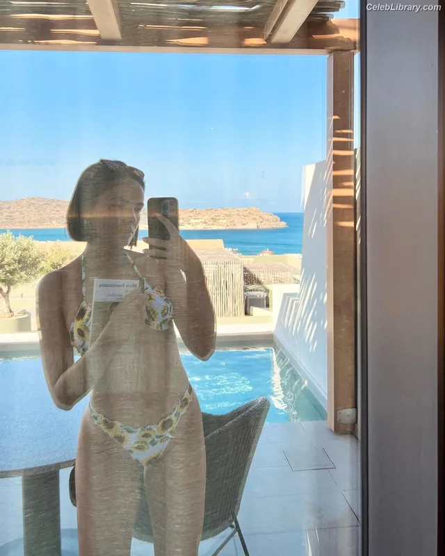 Agathe Auproux photo 19 of 458