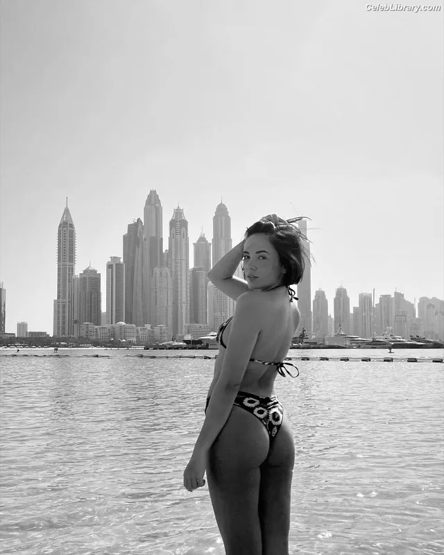Agathe Auproux photo 12 of 458