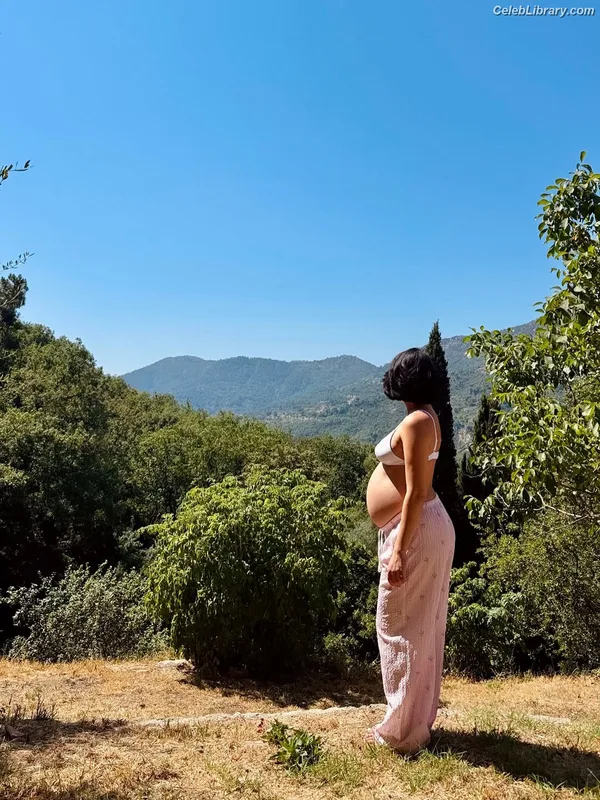 Agathe Auproux photo 16 of 458
