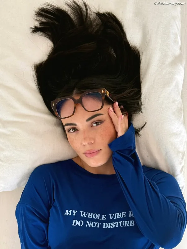 Agathe Auproux photo 7 of 458