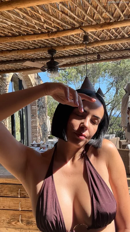 Agathe Auproux photo 22 of 458