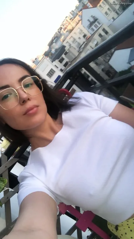 Agathe Auproux photo 19 of 458