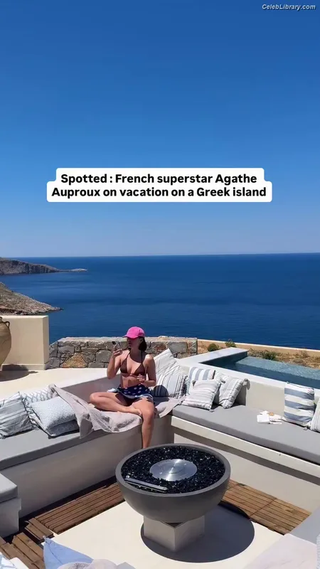 Agathe Auproux photo 16 of 458