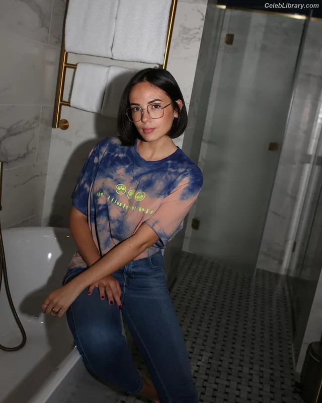 Agathe Auproux photo 13 of 458