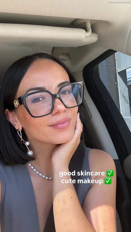 Agathe Auproux photo 14 of 458