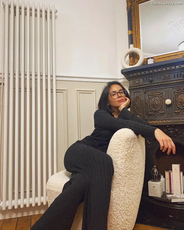 Agathe Auproux photo 6 of 458
