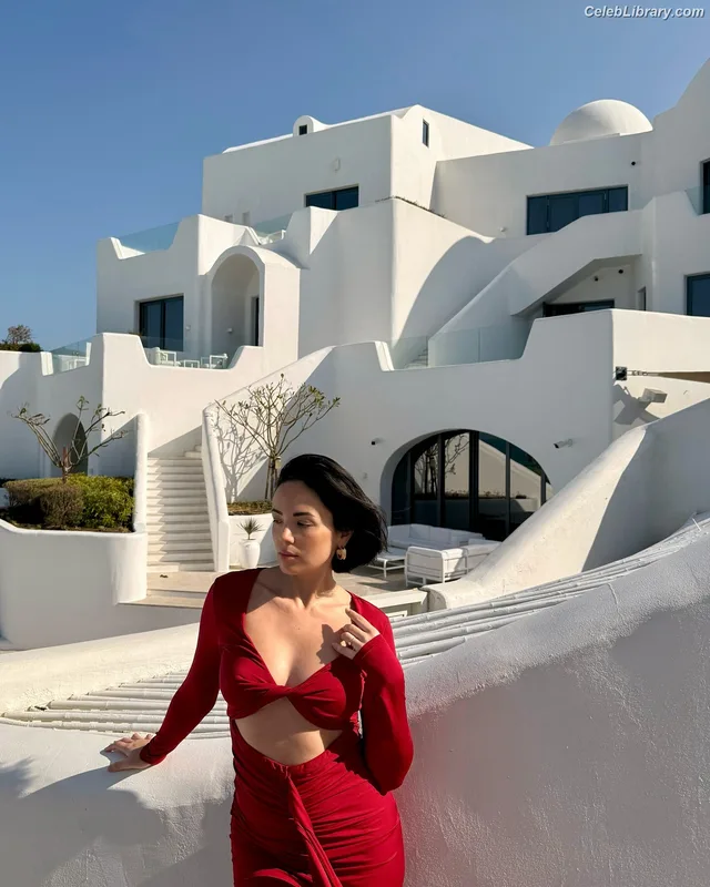 Agathe Auproux photo 13 of 458