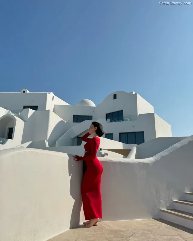 Agathe Auproux photo 7 of 458