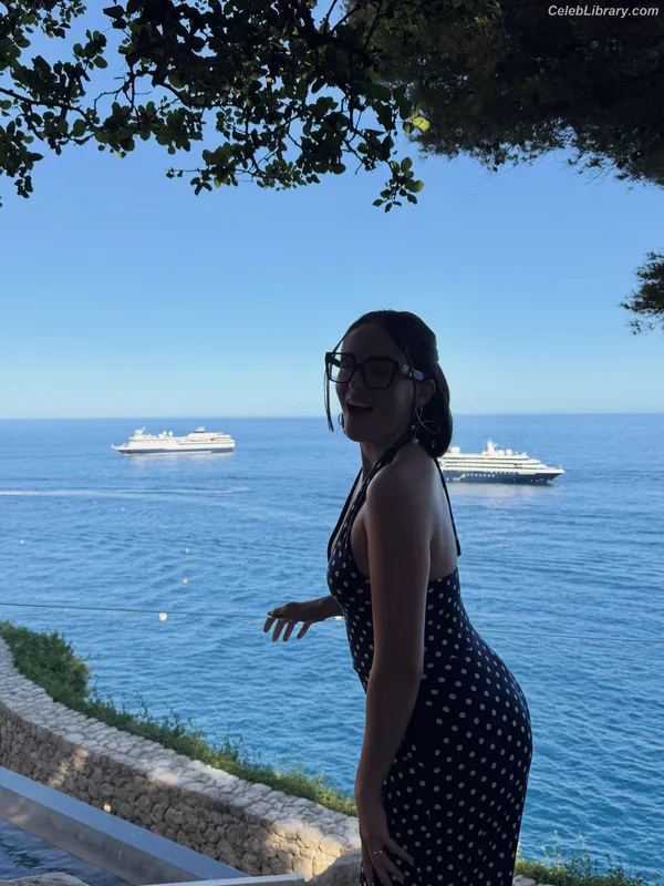Agathe Auproux photo 13 of 458