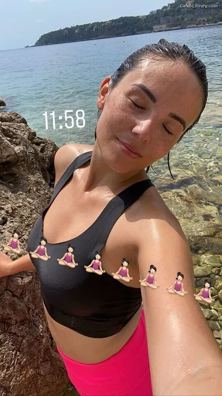 Agathe Auproux photo 15 of 458