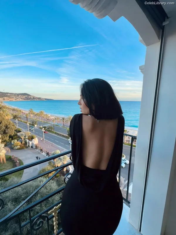 Agathe Auproux photo 20 of 458