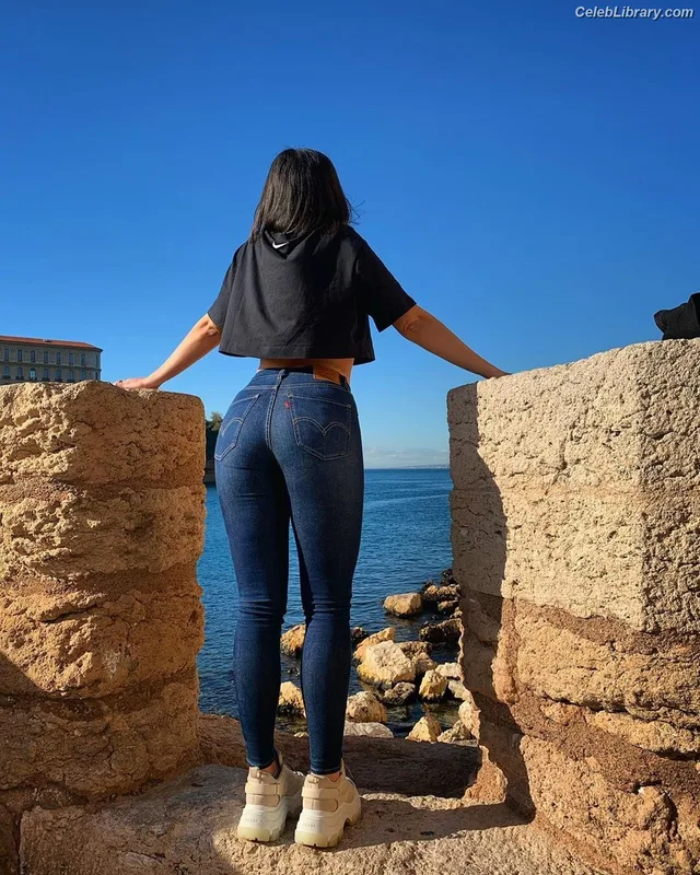 Agathe Auproux photo 20 of 458