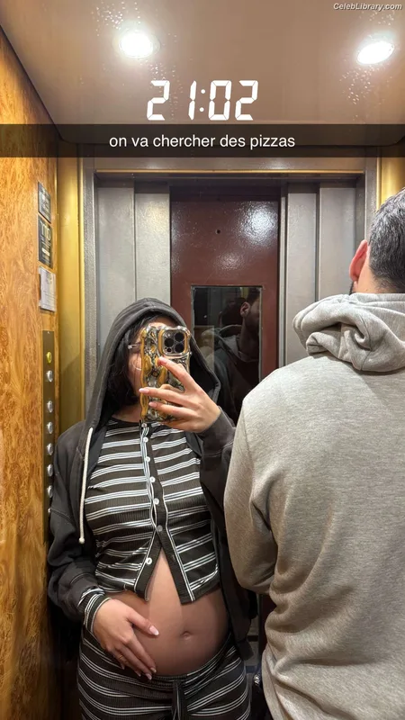 Agathe Auproux photo 2 of 458