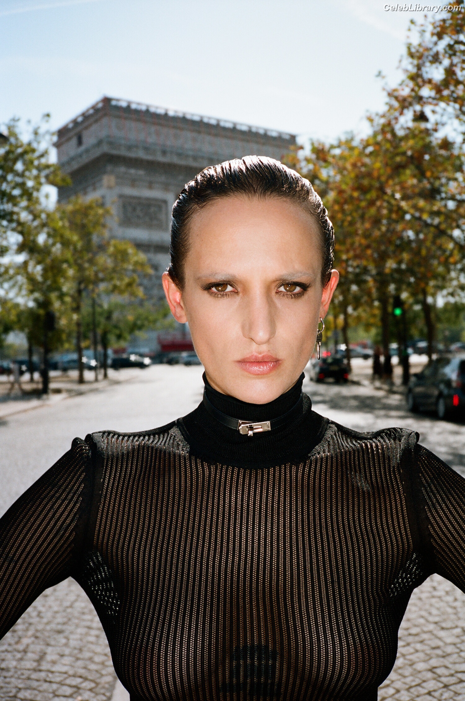 Agathe Rousselle photo 10 of 42