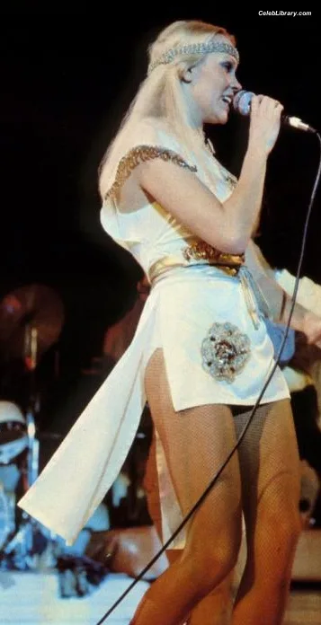 Agnetha Fältskog photo 3 of 17