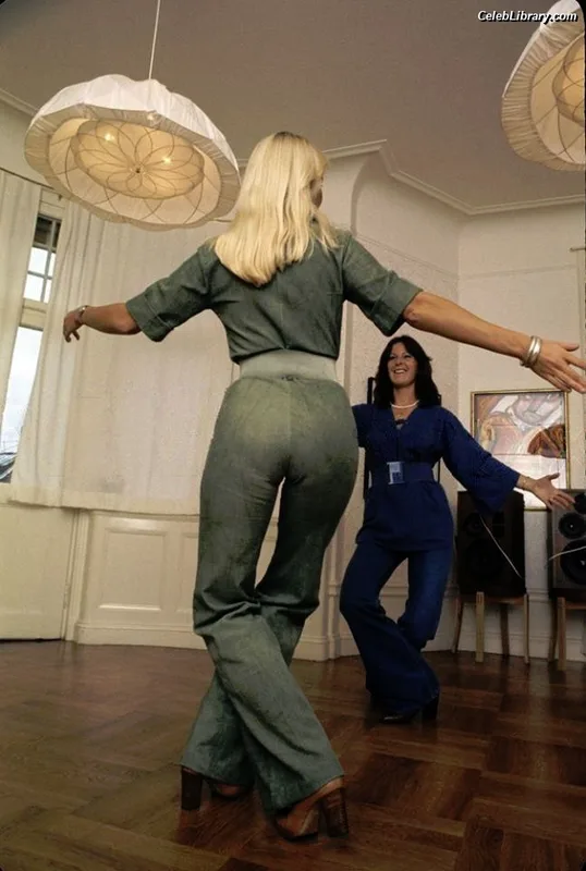 Agnetha Fältskog photo 15 of 17