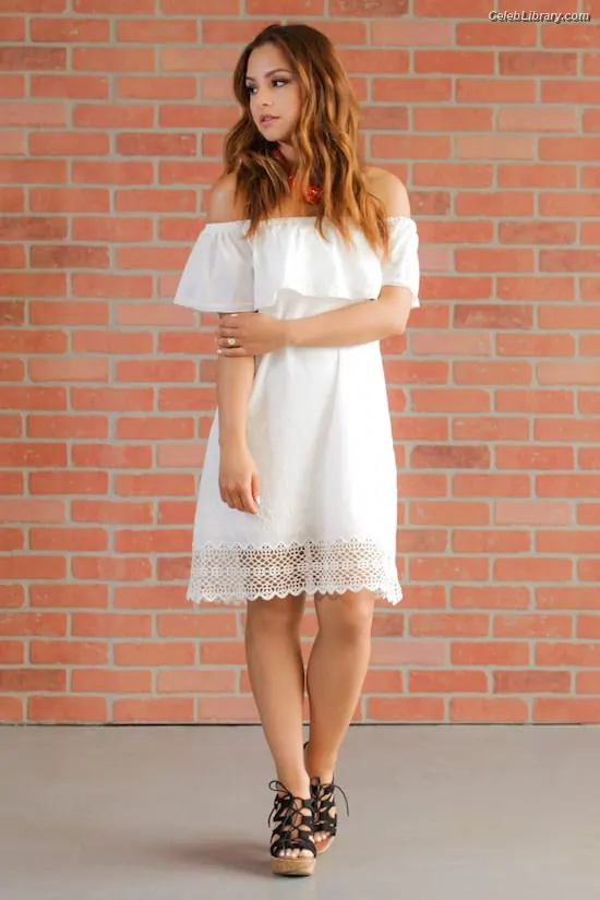 Aimee Carrero photo 15 of 349