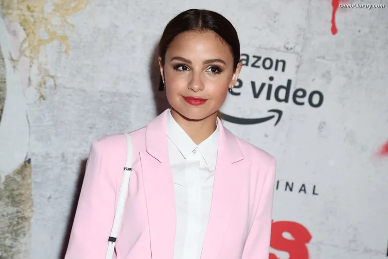 Aimee Carrero photo 13 of 350