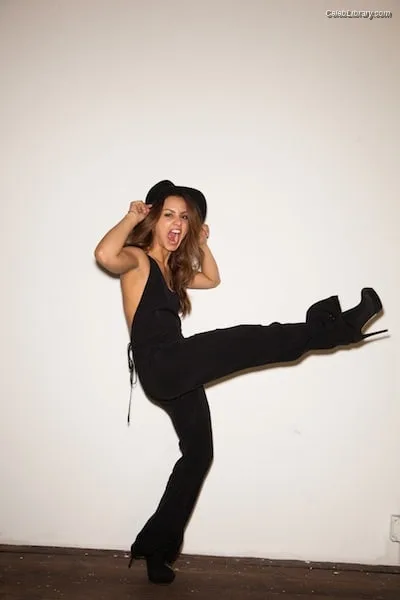 Aimee Carrero photo 2 of 350
