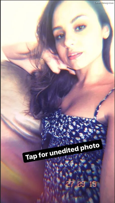 Aimee Carrero photo 5 of 350