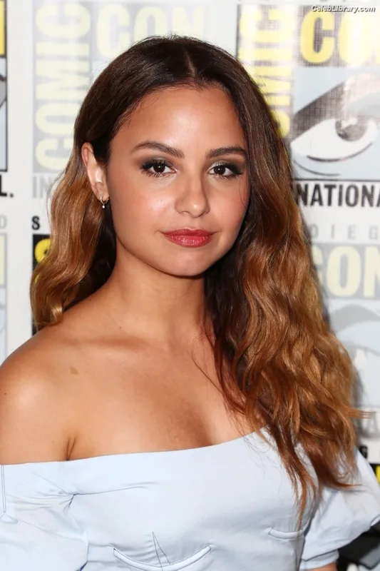 Aimee Carrero photo 20 of 350