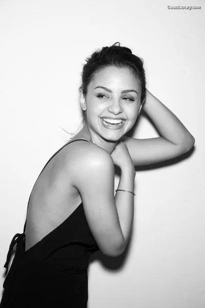 Aimee Carrero photo 16 of 350