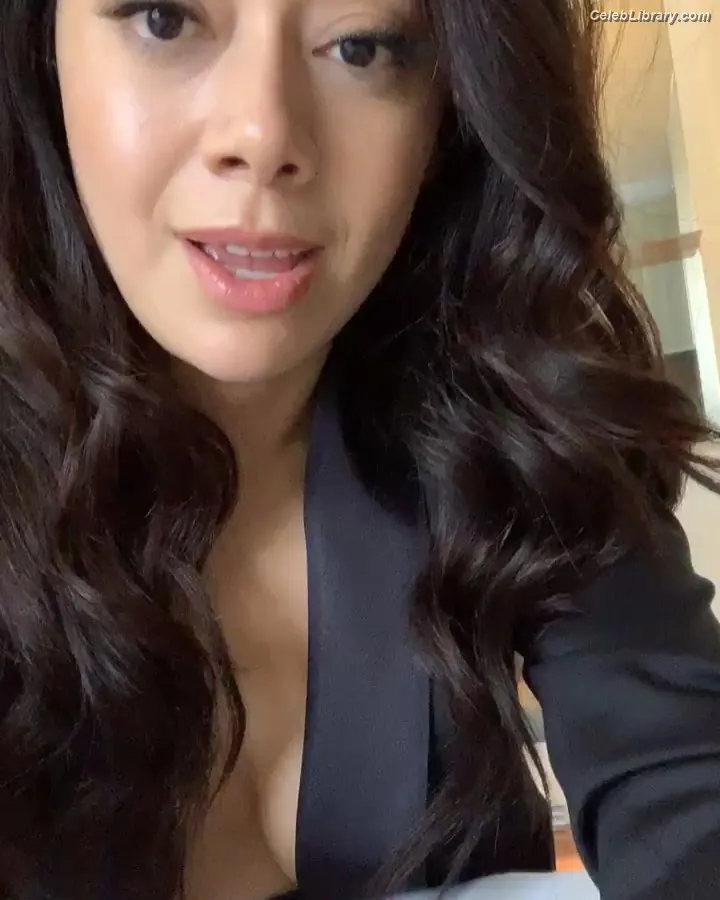 Aimee Garcia photo 12 of 262