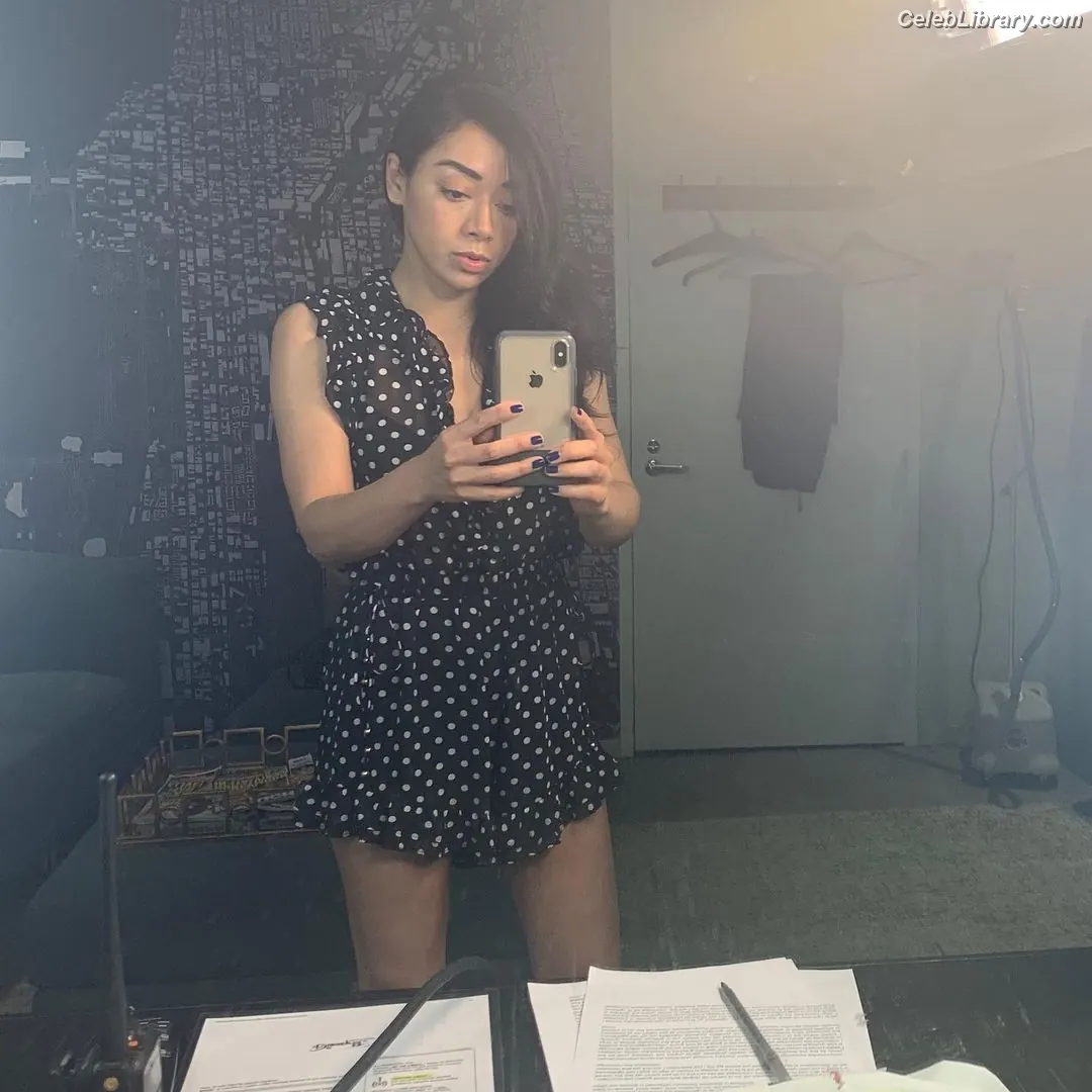 Aimee Garcia photo 13 of 262